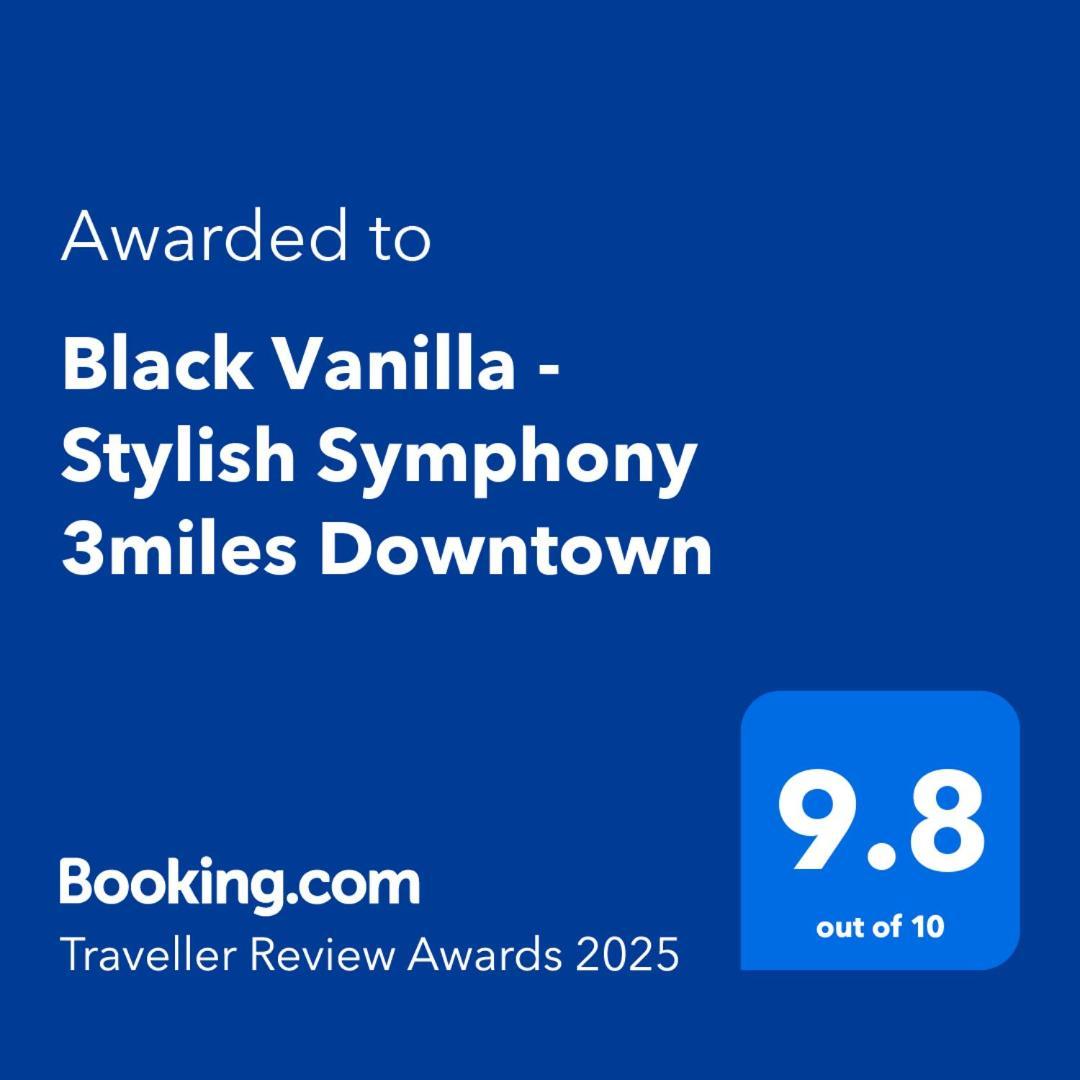 Black Vanilla - Stylish Symphony 3Miles Downtown North North Naples Eksteriør billede